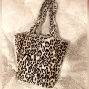 Fluffy Cheetah Tote Bag